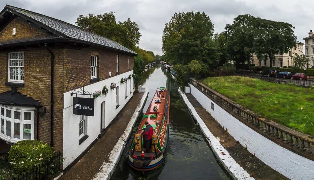 Walking tour of Little Venice